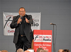 Father Douglas Hunter shares his experiences as a Catholic chaplain for the Indianapolis Colts during the 15th anniversary celebration of Catholic Radio Indy on Aug. 27. (Submitted photo by Brigid Curtis Ayer)